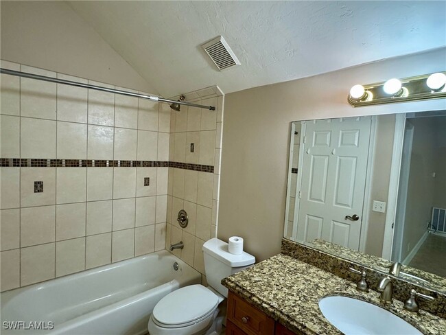 Building Photo - 6560 Sandalwood Ln