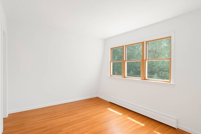 Building Photo - 636 Stephen Hands Path