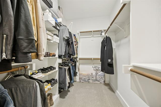 Building Photo - 3002 Zenia Dr