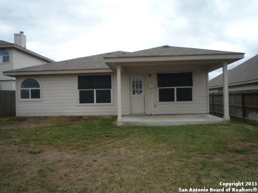 Building Photo - 2476 Medina Dr