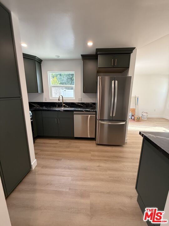 Building Photo - 3900 2nd Ave