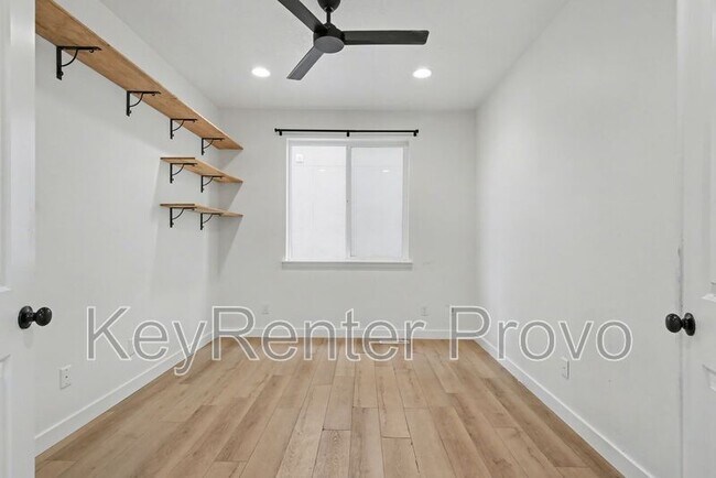 Building Photo - 4152 E Bonne Vista Dr