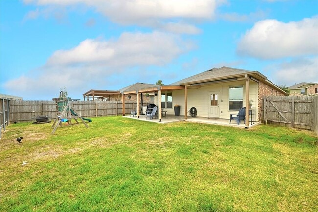 Building Photo - 145 Sundown Ave