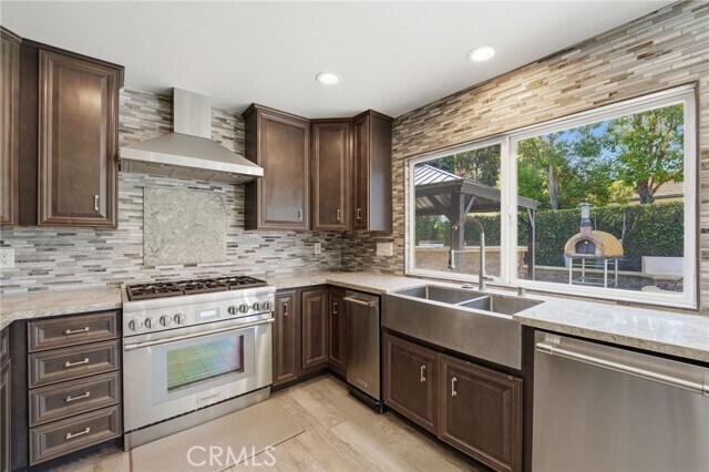 Building Photo - 29142 Bobolink Dr