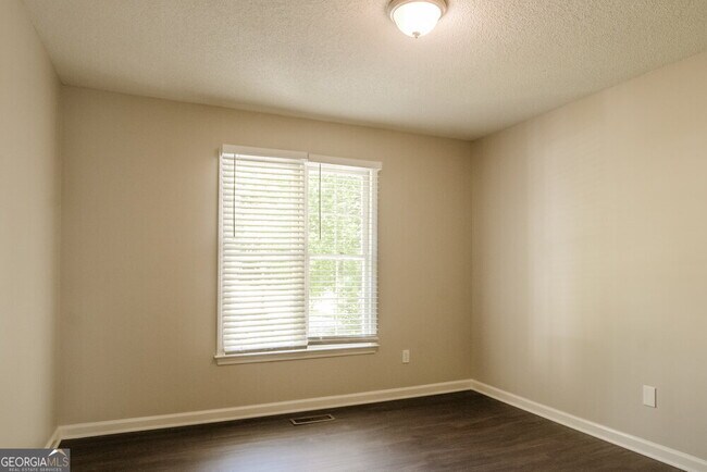 Building Photo - 3503 April Breeze Ln