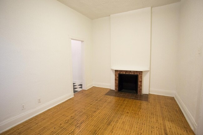 Interior Photo - The Pepperland