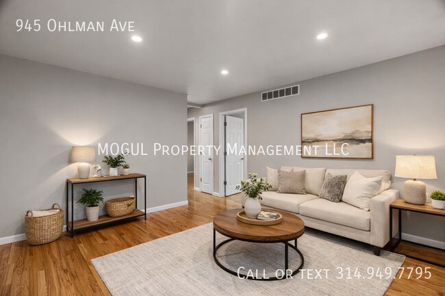 Building Photo - 945 Ohlman Ave