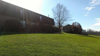 Building Photo - 17041 Wilby Ln