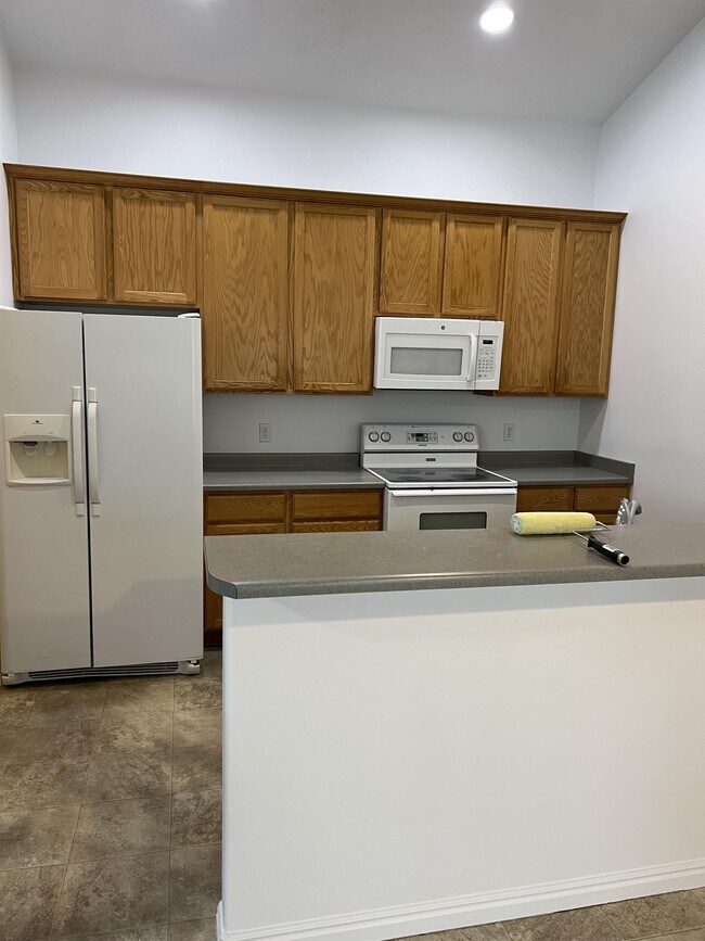 Building Photo - 7251 Brittany Town Dr