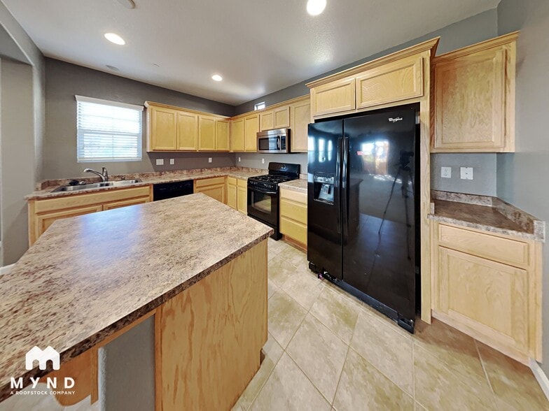 Building Photo - 128 Lippizanner Pl