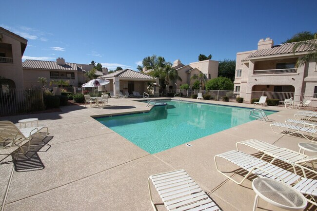 Building Photo - 9775 N 94th Pl