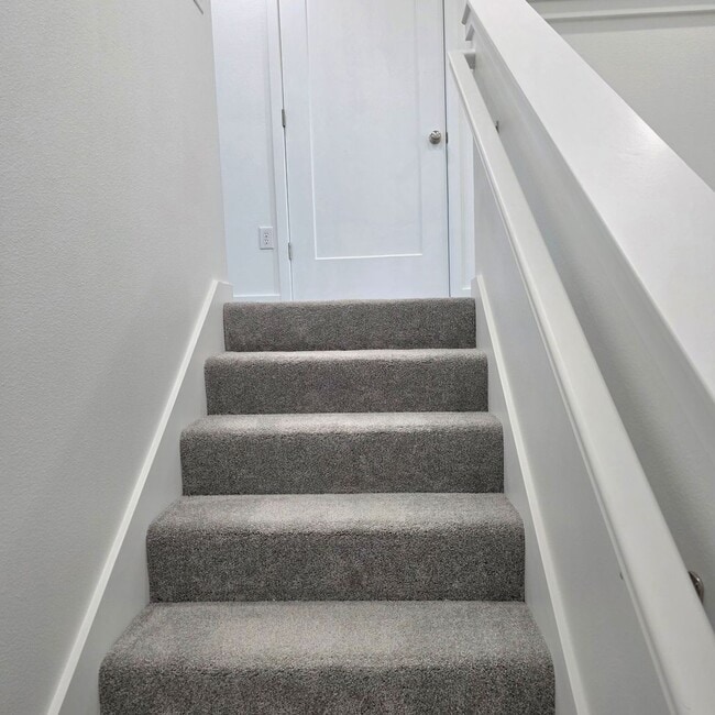 Building Photo - Brand New 4 Bedroom Home