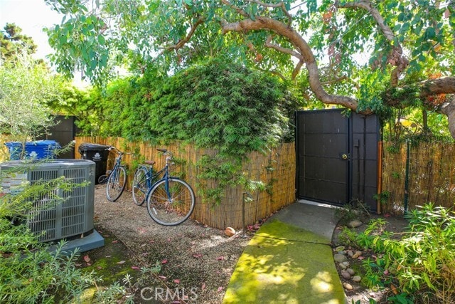 Building Photo - 1113 Amoroso Pl