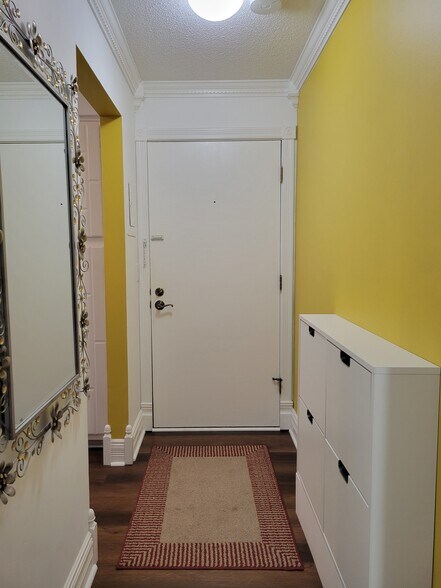 Entrance - 4575 W 80th Street Cir