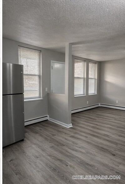 Building Photo - 65 Shawmut St