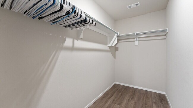 Building Photo - "Charming 4-Bedroom Home with Granite Touc...