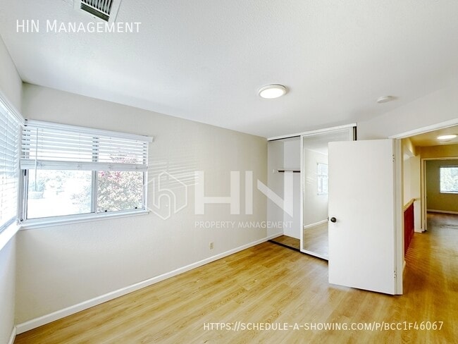Building Photo - 418 Moretti Ln