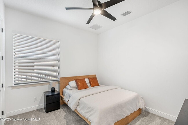 Building Photo - 8499 Serrano Cir