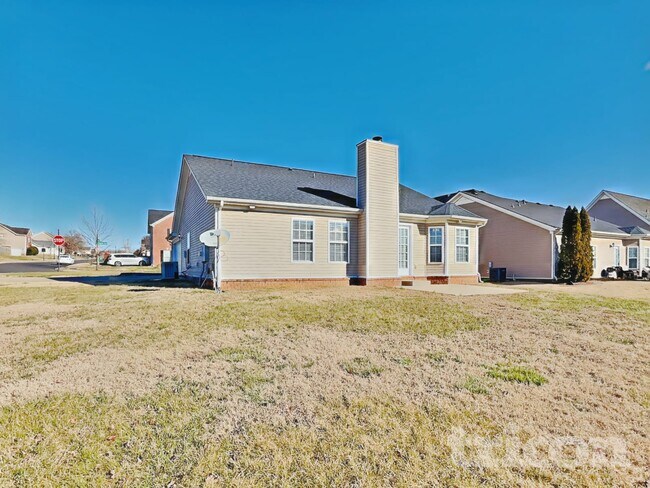 Building Photo - 4049 Sequoia Trail