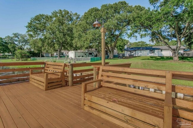 Building Photo - 5894 W Shore Dr