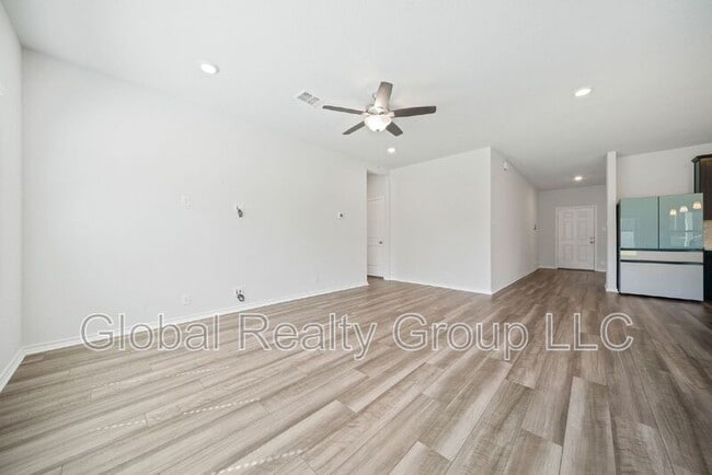 Building Photo - 6831 Titan Pk