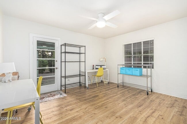 Building Photo - 1416 S College Ave