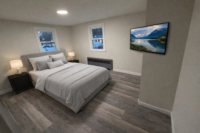 Building Photo - 23 Rhodes Cir