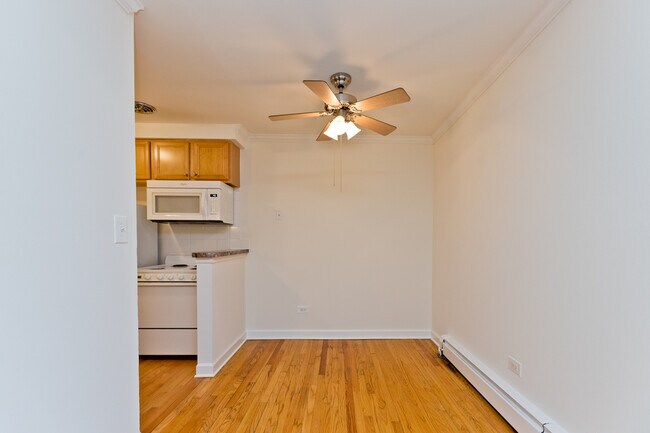 Building Photo - Catalpa Vista Apartments