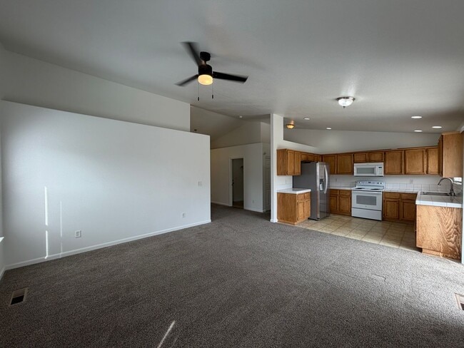 Building Photo - 411 Wasatch Cir