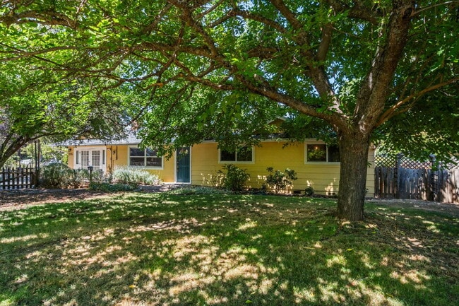 Building Photo - 295 Orange Ave