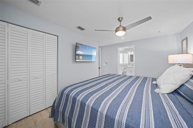 Building Photo - 6151 Estero Blvd