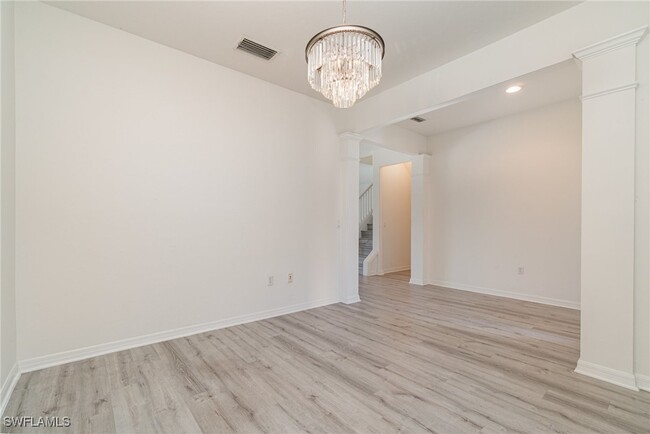 Building Photo - 2656 Sunvale Ct