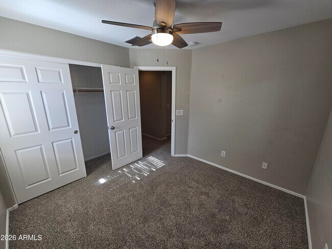 Building Photo - 4666 E Redfield Rd