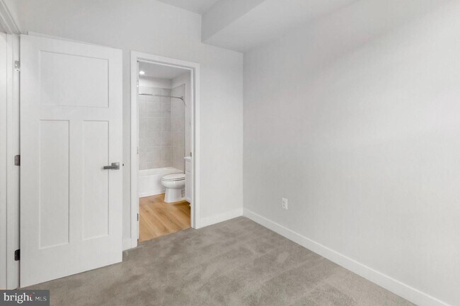 Building Photo - 14024 Sunrise Valley Dr