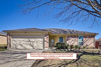 Building Photo - 832 Blue Ridge Dr