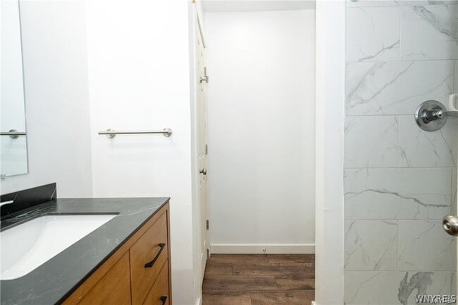 Building Photo - 2335 Main St