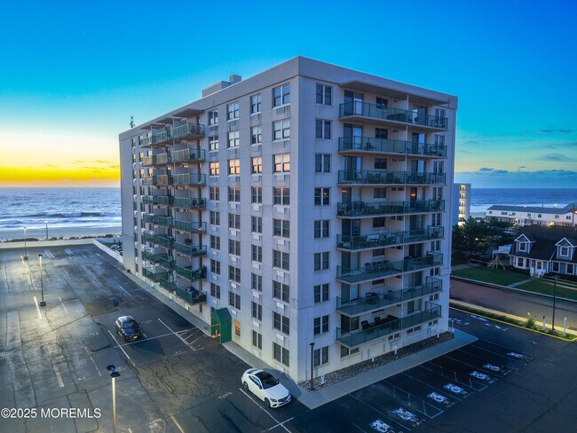 Building Photo - 480 Ocean Ave N