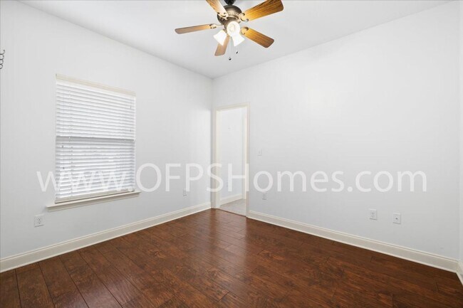 Building Photo - Home for Rent in South Crestview