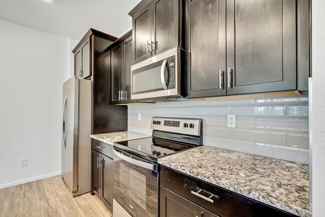 Building Photo - 21072 E 60th Ave