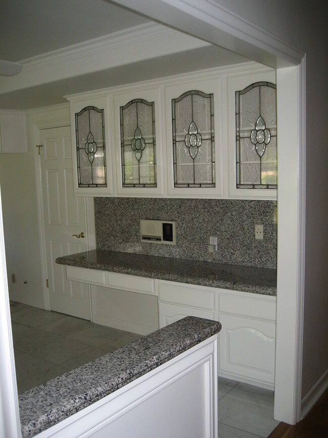 Building Photo - 18511 Durfee Circle