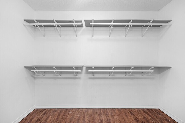 Building Photo - 5920 Ashton Woods Cir