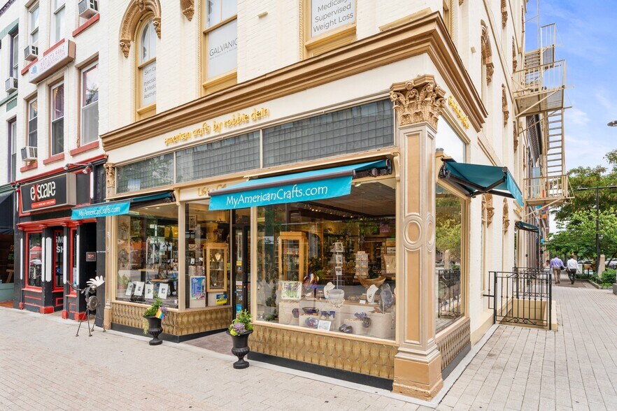 Building Photo - 102 N Tioga St