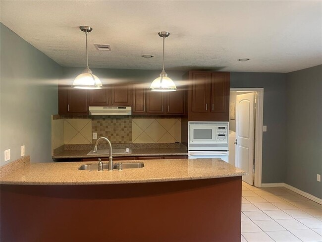 Building Photo - 12803 Segrest Dr