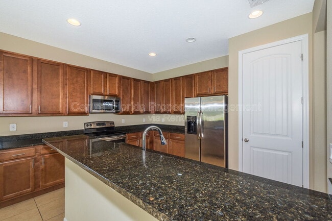 Building Photo - 12992 Holdenbury Ln