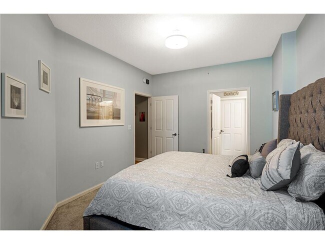 Building Photo - 500 E Grant St