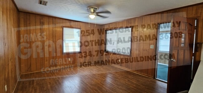 Building Photo - 4474 E Cottonwood Rd