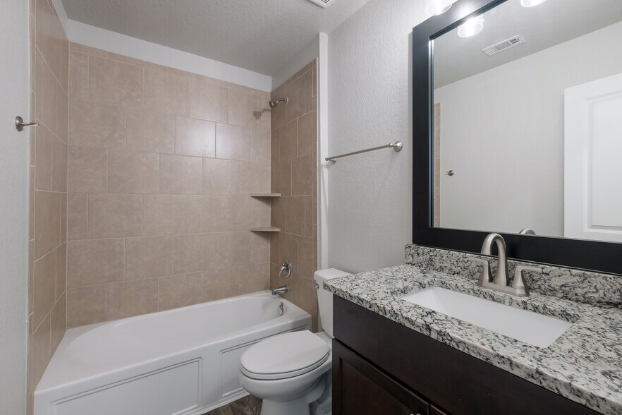 Building Photo - 31681 Nimbus Dr