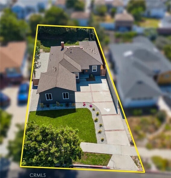 Building Photo - 3518 S Burnside Ave