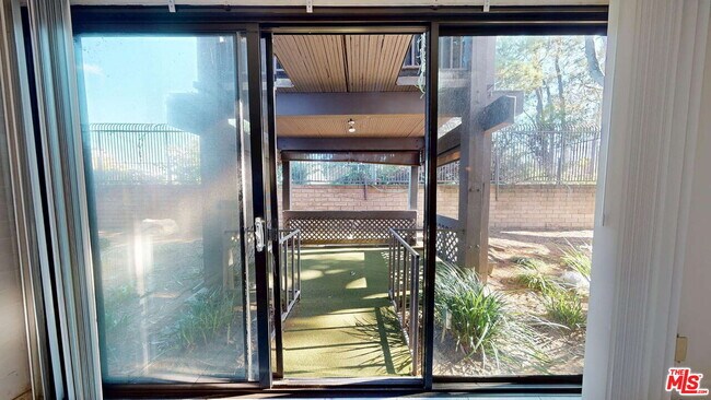 Building Photo - 7777 W 91st St