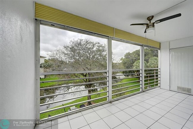Building Photo - 4401 Martinique Ct